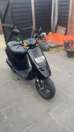 Piaggio typhoon 2takt met nederlands kenteken, Ophalen, Zo goed als nieuw, Tweetakt, Overige modellen