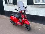Vespa Sprint, Fietsen en Brommers, Scooters | Vespa, Ophalen, Zo goed als nieuw