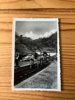 Oude foto Indonesië, Nederlands-Indië, soldaten bij tunnel, Ophalen of Verzenden, Landmacht, Nederland, Foto of Poster