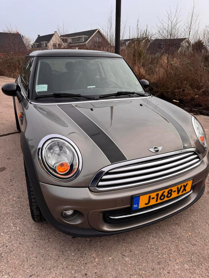Mini 1.6 Cooper AUT 2012 Grijs, Auto's, Mini, Particulier, Cooper, Airconditioning, Centrale vergrendeling, Elektrische stoelverstelling