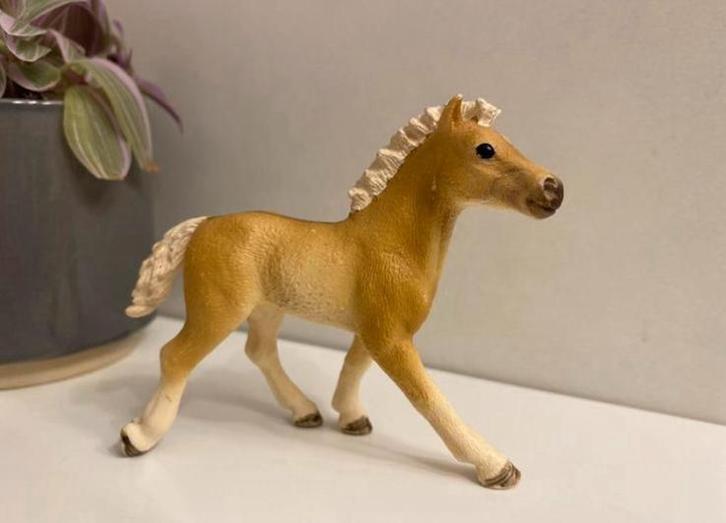 Schleich Haflinger Veulen ~ 13814, Verzamelen, Dierenverzamelingen, Beeldje of Figuurtje, Paard, Ophalen of Verzenden