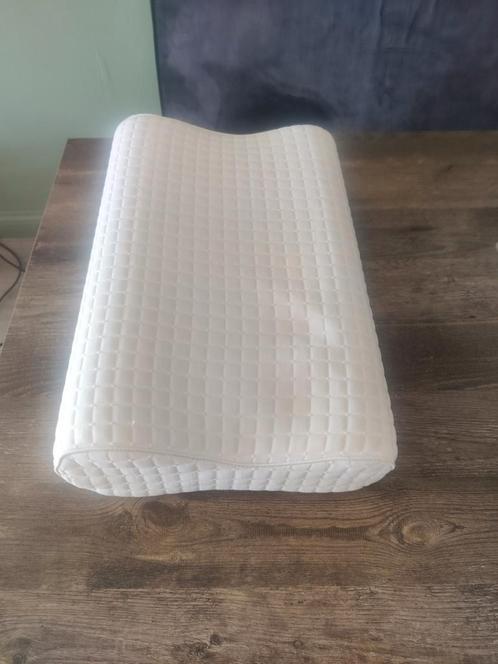 ROSENSKÄRM Ergonomisch kussen, zij-/rugslaper, 33x50 cm, Huis en Inrichting, Slaapkamer | Matrassen en Bedbodems, Zo goed als nieuw
