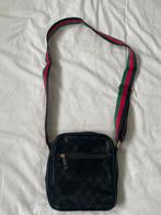 Gucci tas . Nep. Gloednieuw., Sieraden, Tassen en Uiterlijk, Tassen | Schoudertassen, Ophalen of Verzenden, Zo goed als nieuw
