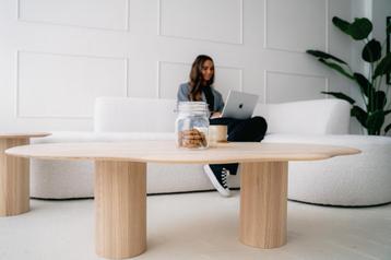 Salon tafel , organic , Japandi , modern beschikbaar voor biedingen