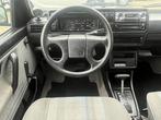 Volkswagen Golf 1.6 69PK Manhattan Automaat, Stof, Traction-control, 4 cilinders, 462 kg