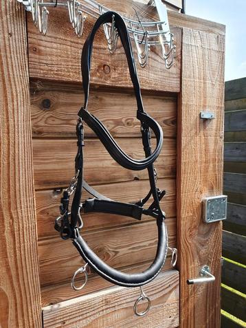 Nieuwe zwart leren Free Horse kaptoom Maat full  beschikbaar voor biedingen