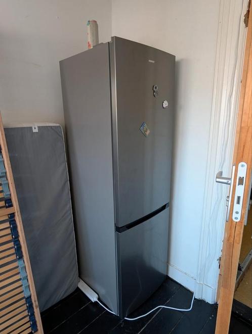 Koelkast Westervoort (Veripart VPKVC180Z), Witgoed en Apparatuur, Koelkasten en IJskasten, Zo goed als nieuw, Met vriesvak, 45 tot 60 cm