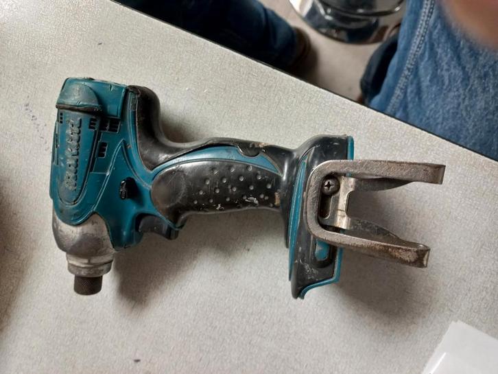 Makita slagschroevendraaier, Doe-het-zelf en Verbouw, Gereedschap | Boormachines, Zo goed als nieuw, Boor- en Schroefmachine, Ophalen of Verzenden