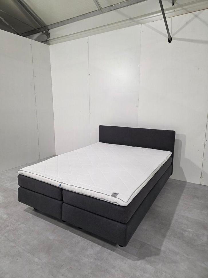 Boxspring Auping 160x200 met Deluxe topper, Huis en Inrichting, Slaapkamer | Boxsprings, Zo goed als nieuw, Ophalen of Verzenden