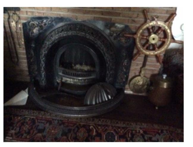 Antieke gietijzeren voorzethaard uit Utrecht, Huis en Inrichting, Kachels, Gebruikt, Vrijstaand, Houtkachel, Hout, Ophalen