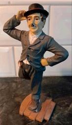 Charlie Chaplin beeld 21cm, Verzamelen, Ophalen, Zo goed als nieuw, Actiefiguur of Pop