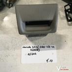 Mazda 323F 5drs 1.6 B 2002 Wagennr 2400169   Asbak, Auto diversen, Auto-accessoires, Gebruikt, -, -, Ophalen of Verzenden
