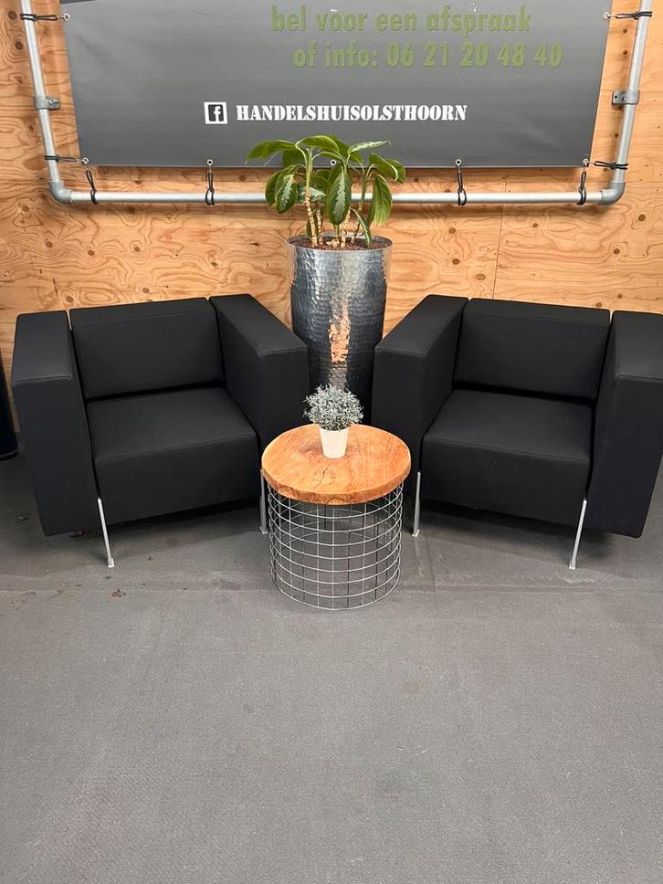 Fauteuils 2x (Kinnarps), Huis en Inrichting, Fauteuils, Gebruikt, Metaal, Stof, 50 tot 75 cm, 75 tot 100 cm, Ophalen