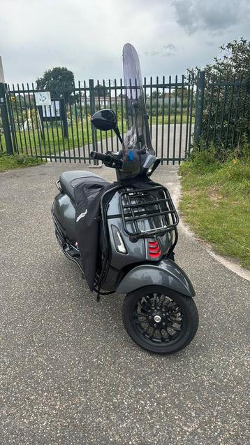 Vespa sprint 2018 euro 4 beschikbaar voor biedingen