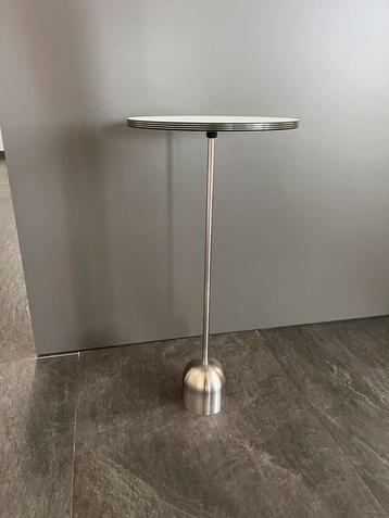 Lourens Fisher Triple Steel bijzettafel RVS voet. beschikbaar voor biedingen