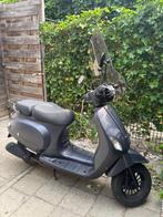 Senzo Rivalux 2018 - great for first scooter, Fietsen en Brommers, Scooters | Overige merken, Ophalen, Gebruikt, Senzo, Benzine