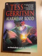 ALARMFASE ROOD door Tess Gerritsen, Boeken, Romans, Gelezen, Ophalen of Verzenden
