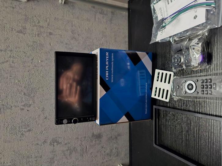 Autoradio 2 din universeel met carplay NIEUW, Auto diversen, Autoradio's, Zo goed als nieuw, Ophalen of Verzenden