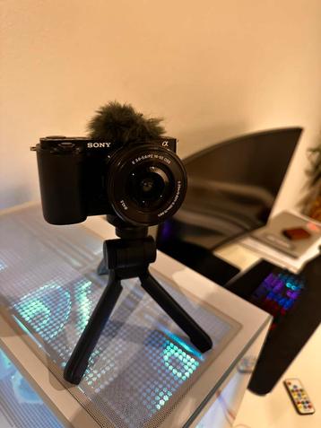 Sony ZV-E10 Vlog Set - Zo Goed Als Nieuw beschikbaar voor biedingen