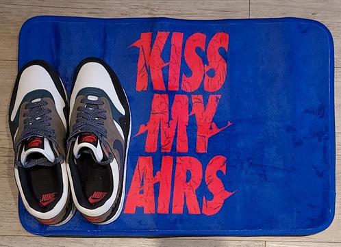Kiss MY AIRS vloerkleed badmat deurmat, Huis en Inrichting, Stoffering | Vloerbedekking, Nieuw, Overige typen, Overige kleuren