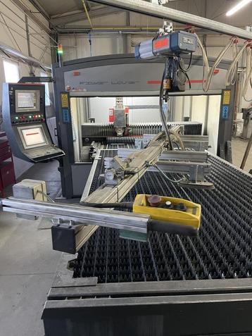 Fiber laser NESSAP 3015 F 2kW beschikbaar voor biedingen