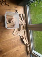 Houten speelgoed, Ophalen, Gebruikt