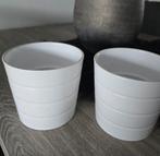 Twee witte bloempotten, Tuin en Terras, Bloempotten, Ophalen, Gebruikt, Rond, Aardewerk