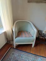 Gratis licht groen stoel met goede zit, Huis en Inrichting, Ophalen, Gebruikt