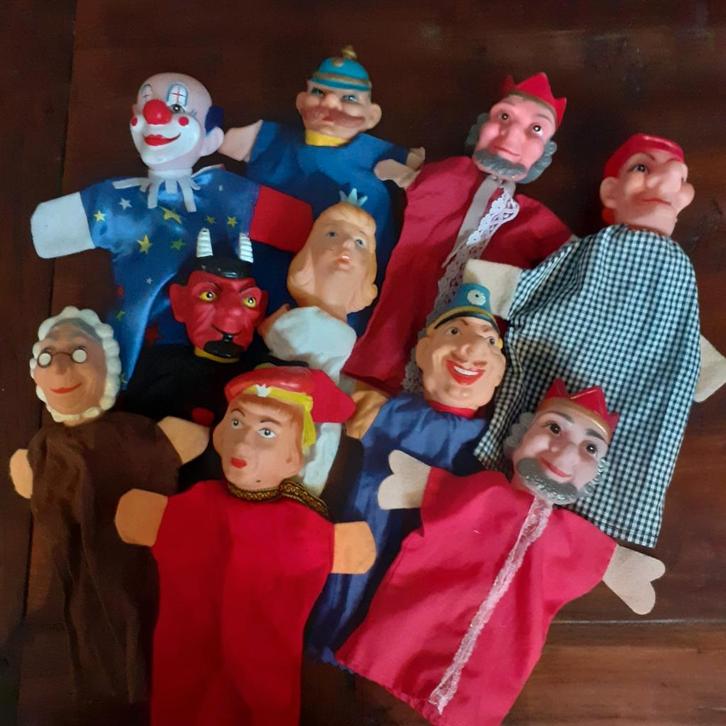 Retro handpoppen poppenkastpoppen  ( G ), Kinderen en Baby's, Speelgoed | Poppen, Zo goed als nieuw, Overige typen, Ophalen of Verzenden