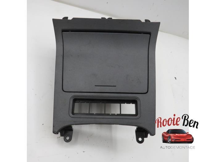 Asbak voor van een Volkswagen Golf, Auto-onderdelen, Interieur en Bekleding, Volkswagen, Gebruikt, 3 maanden garantie, Ophalen of Verzenden