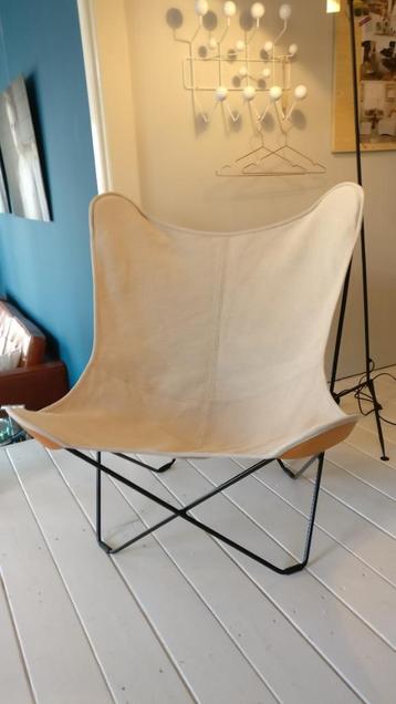 Naturel Canvas Butterfly Chair  CUERO Design showroommodel