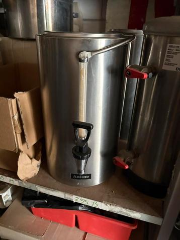 Koffie ketel beschikbaar voor biedingen