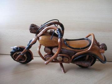 Houten chopper motor  14x28cm beschikbaar voor biedingen