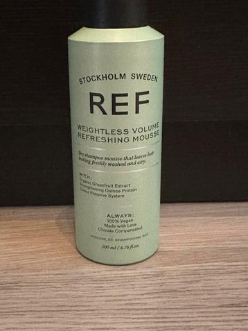 REF Stockholm weightless volume refreshing mousse  beschikbaar voor biedingen
