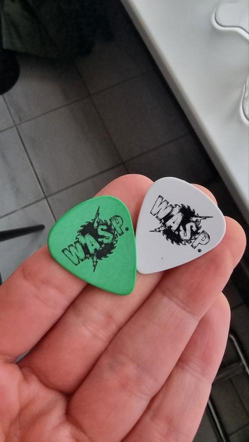 W.A.S.P. stage used 2012 plectrums London, Muziek en Instrumenten, Instrumenten | Toebehoren, Zo goed als nieuw, Elektrische gitaar