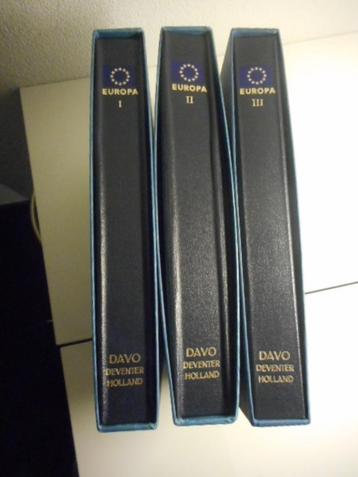 Ver. Europa van 1956 t/m 1990 postfris in 3 DAVO albums beschikbaar voor biedingen
