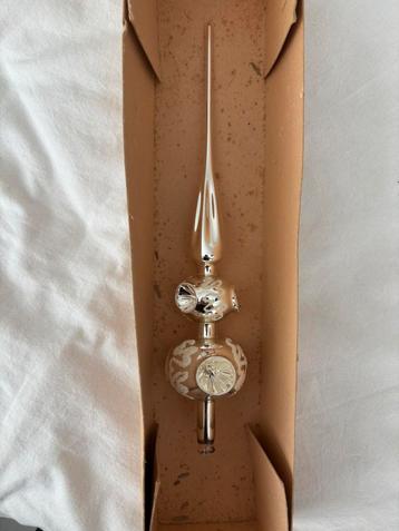 Oude kerstboom piek beschikbaar voor biedingen