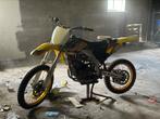 Suzuki RM250 2005 (project), Motoren, Ophalen
