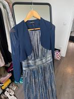 Feestelijke jurk en bolero Swing maat S glitter donkerblauw, Kleding | Dames, Blauw, Ophalen of Verzenden, Zo goed als nieuw, Knielengte