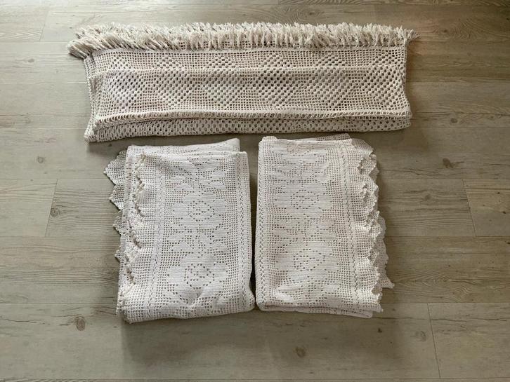 3 Vintage Oude Sprei / Sierdeken 1 en 2 persoons, Antiek en Kunst, Antiek | Kleden en Textiel, Ophalen of Verzenden