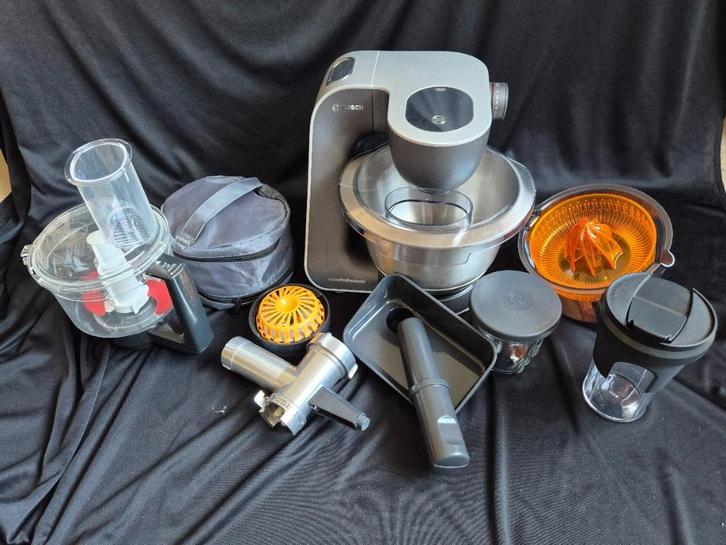Bosch Keukenmachine MUM59M55, Witgoed en Apparatuur, Keukenmixers, Zo goed als nieuw, 4 liter of meer, 3 snelheden of meer, Ophalen