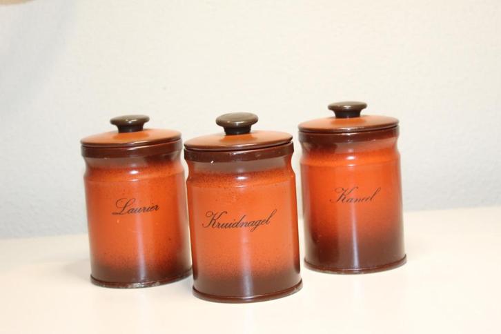 Brabantia kruiden blikken - Kruidenpot, Huis en Inrichting, Keuken | Servies, Gebruikt, Overige typen, Overige stijlen, Overige materialen