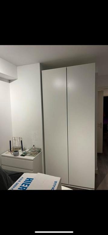 Witte Pax kleding kast ikea