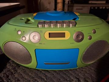 Radio cd beschikbaar voor biedingen