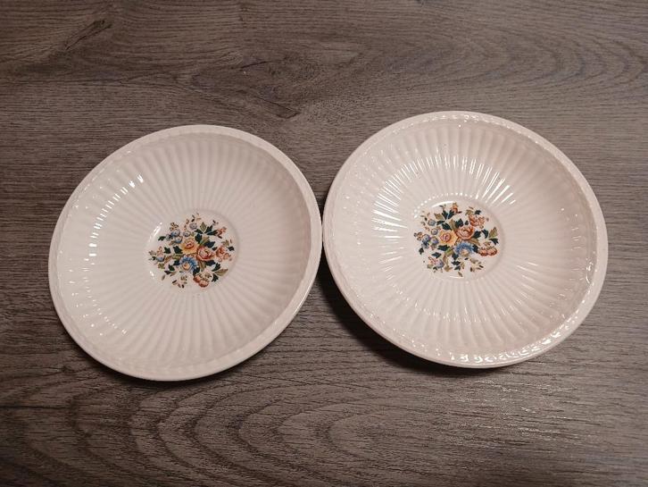wedgwood thee schoteltje, Antiek en Kunst, Antiek | Keramiek en Aardewerk, Ophalen of Verzenden