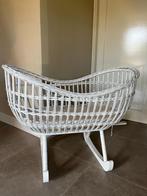 ROTAN BABYWIEG MET MATRASJE, Kinderen en Baby's, Babywiegjes en Ledikanten, Wieg, Gebruikt, Ophalen