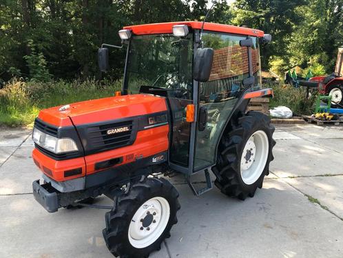 Kubota GL261 met cabine, Zakelijke goederen, Machines en Bouw | Tuin, Park en Bosbouw, Overige typen
