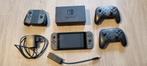 Nintendo Switch + accessoires, Ophalen, Zo goed als nieuw, Met 3 controllers of meer, Switch Original