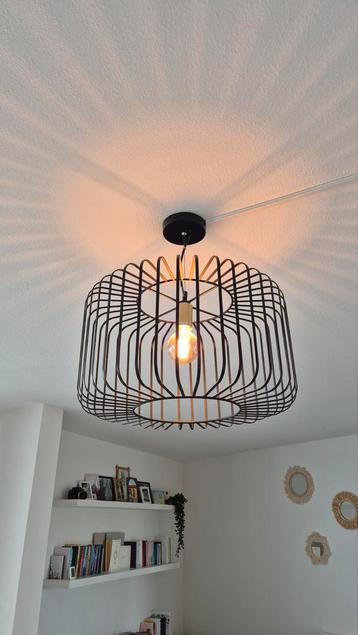 Dimbaar design lamp beschikbaar voor biedingen