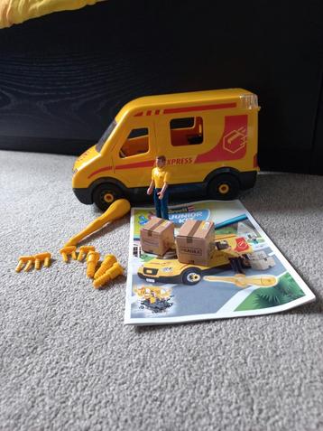 Revell junior Dhl bestelbus beschikbaar voor biedingen